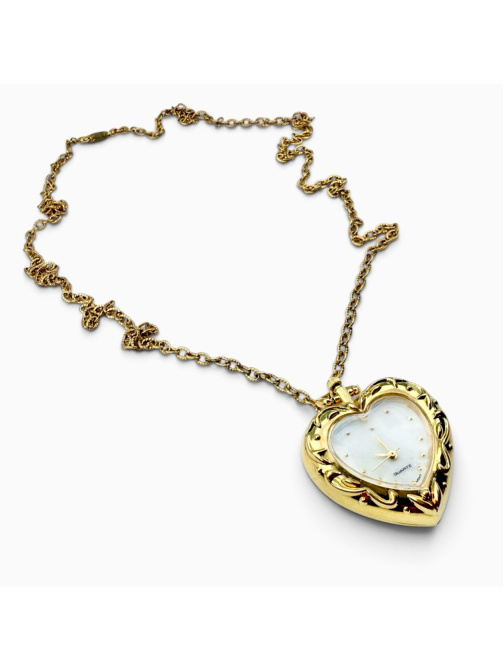Vintage Avon Heart Watch Necklace Long Gold Tone Quartz Pendant Jewelry - Picture 2 of 10